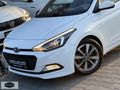 2017 Model Hyundai İ20 1.4 MPI Style Cam Tavan ' Geri Görüş