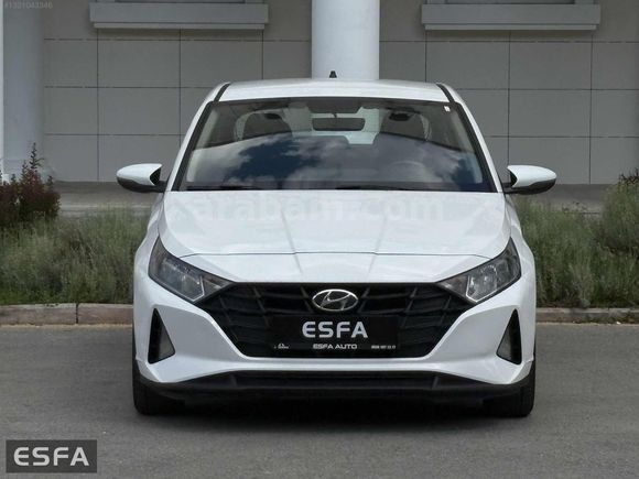 ESFA AUTO'DAN 2023 İ20 STYLE HATASIZ BOYASIZ SERVİS BAKIMLI