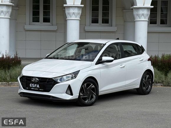 ESFA AUTO'DAN 2023 İ20 STYLE HATASIZ BOYASIZ SERVİS BAKIMLI