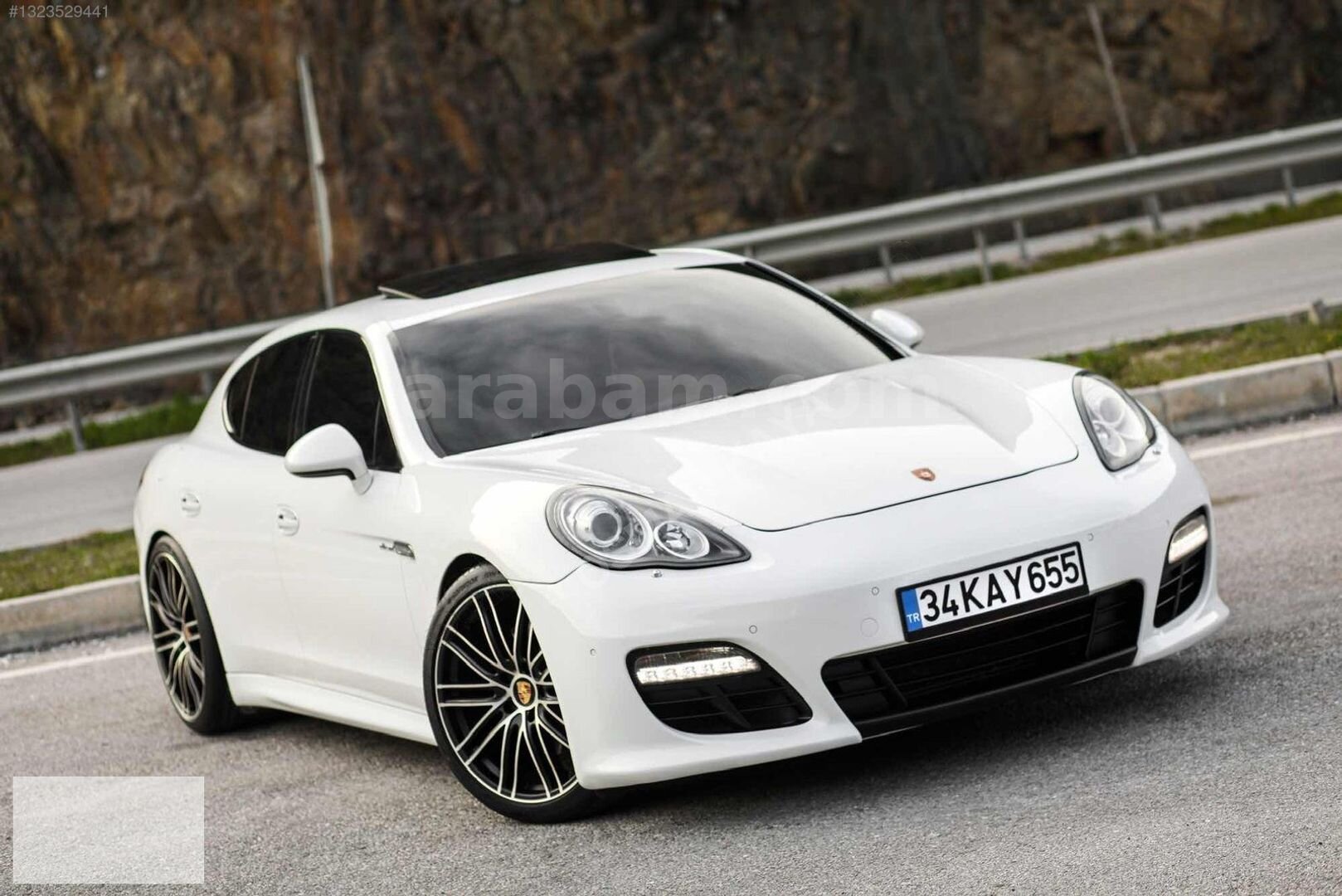 Galeriden Porsche Panamera Diesel 2012 Model Çorum 180.000 km Beyaz 4