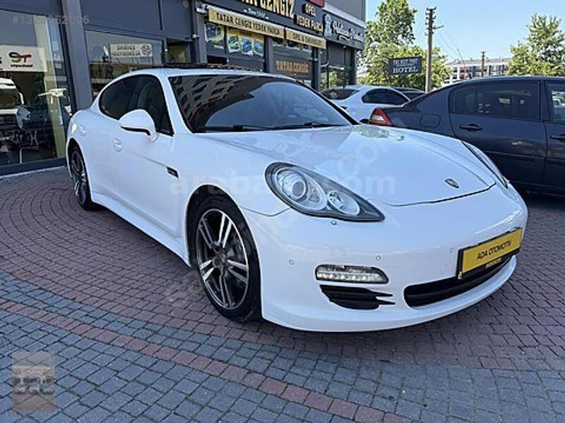 Galeriden Porsche Panamera 4 2011 Model Edirne 195.000 km Beyaz
