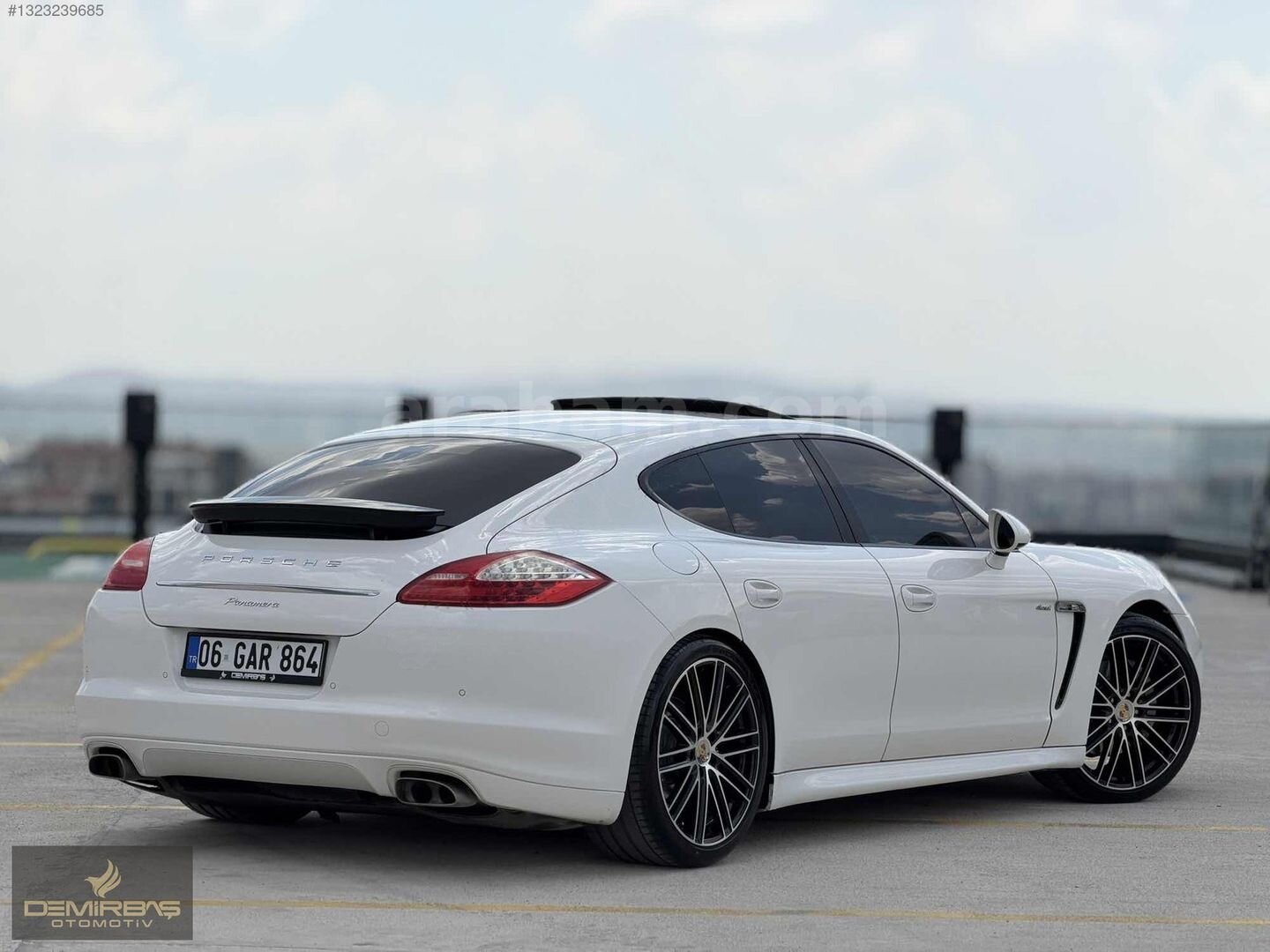 Galeriden Porsche Panamera Diesel 2012 Model Ankara 290.000 km Beyaz 4