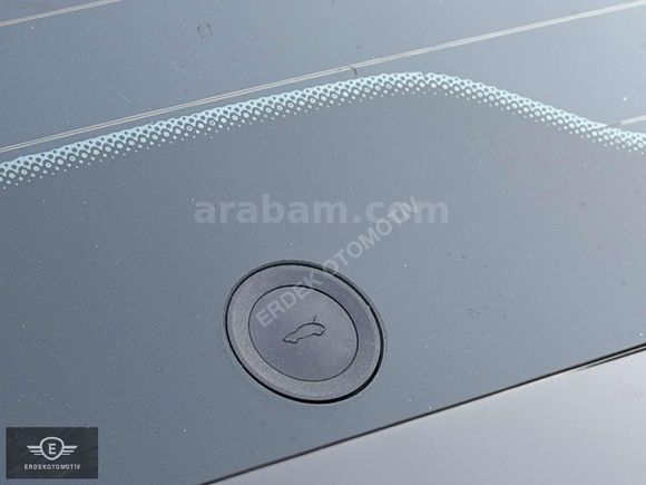 PANAMERA DİESEL MAKYAJLI BAYİİ SOĞUTMA BOSE ÇİFT MERCEK 300HP
