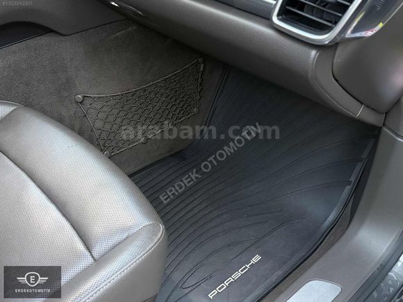 PANAMERA DİESEL MAKYAJLI BAYİİ SOĞUTMA BOSE ÇİFT MERCEK 300HP