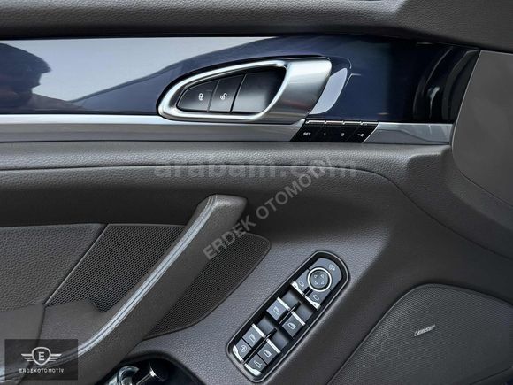 PANAMERA DİESEL MAKYAJLI BAYİİ SOĞUTMA BOSE ÇİFT MERCEK 300HP
