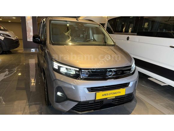 2025 MODEL OTOMATİK OPEL COMBO 1,5 EDİTİON FUL PAKET 17,00 KM