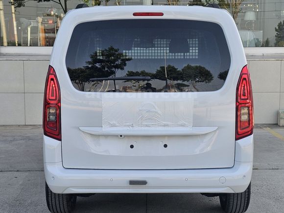 2026 MODEL 0 KM DE OPEL COMBO DİZEL OTOMATİK %20 KDV EMİNEVİM