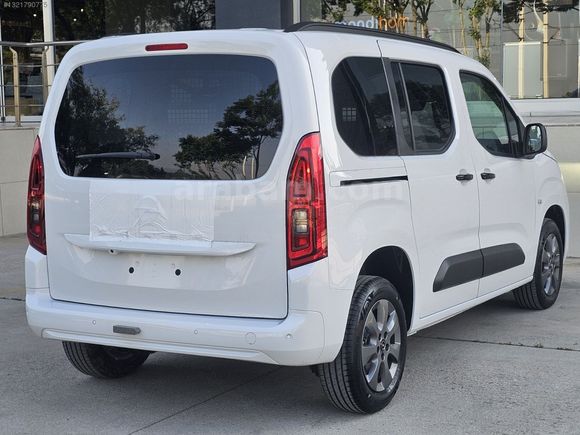 2026 MODEL 0 KM DE OPEL COMBO DİZEL OTOMATİK %20 KDV EMİNEVİM