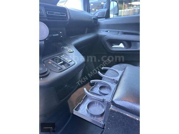 2025 OPEL COMBO EDİTİON HATASIZ BOYASIZ TRAMERSİZ
