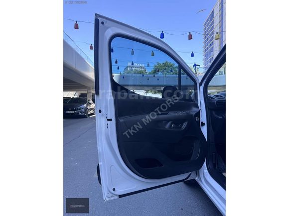 2025 OPEL COMBO EDİTİON HATASIZ BOYASIZ TRAMERSİZ