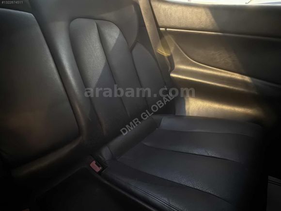 2001 MODEL CLK 200 KOMPRESSOR ELEGANCE