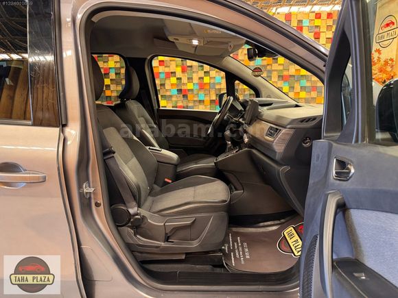 2023 Kangoo E-Tech Iconic KörNokta+Şerit Tkp+Kr.Kartı Sıfır Faiz