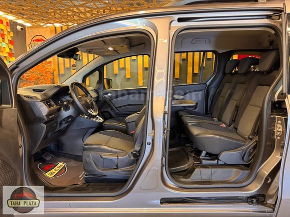 2023 Kangoo E-Tech Iconic KörNokta+Şerit Tkp+Kr.Kartı Sıfır Faiz