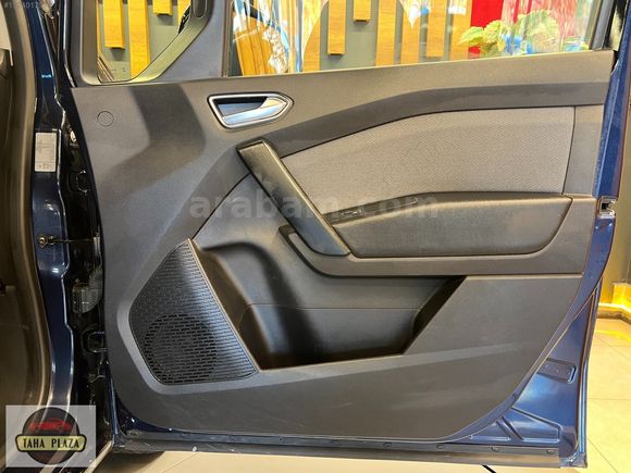 2023 Kangoo E-Tech Iconic Kör Nokta+BOYASIZ+Krd Kartı Sıfır Faiz