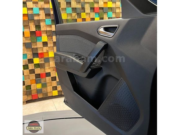2023 Kangoo E-Tech Iconic Kör Nokta+BOYASIZ+Krd Kartı Sıfır Faiz