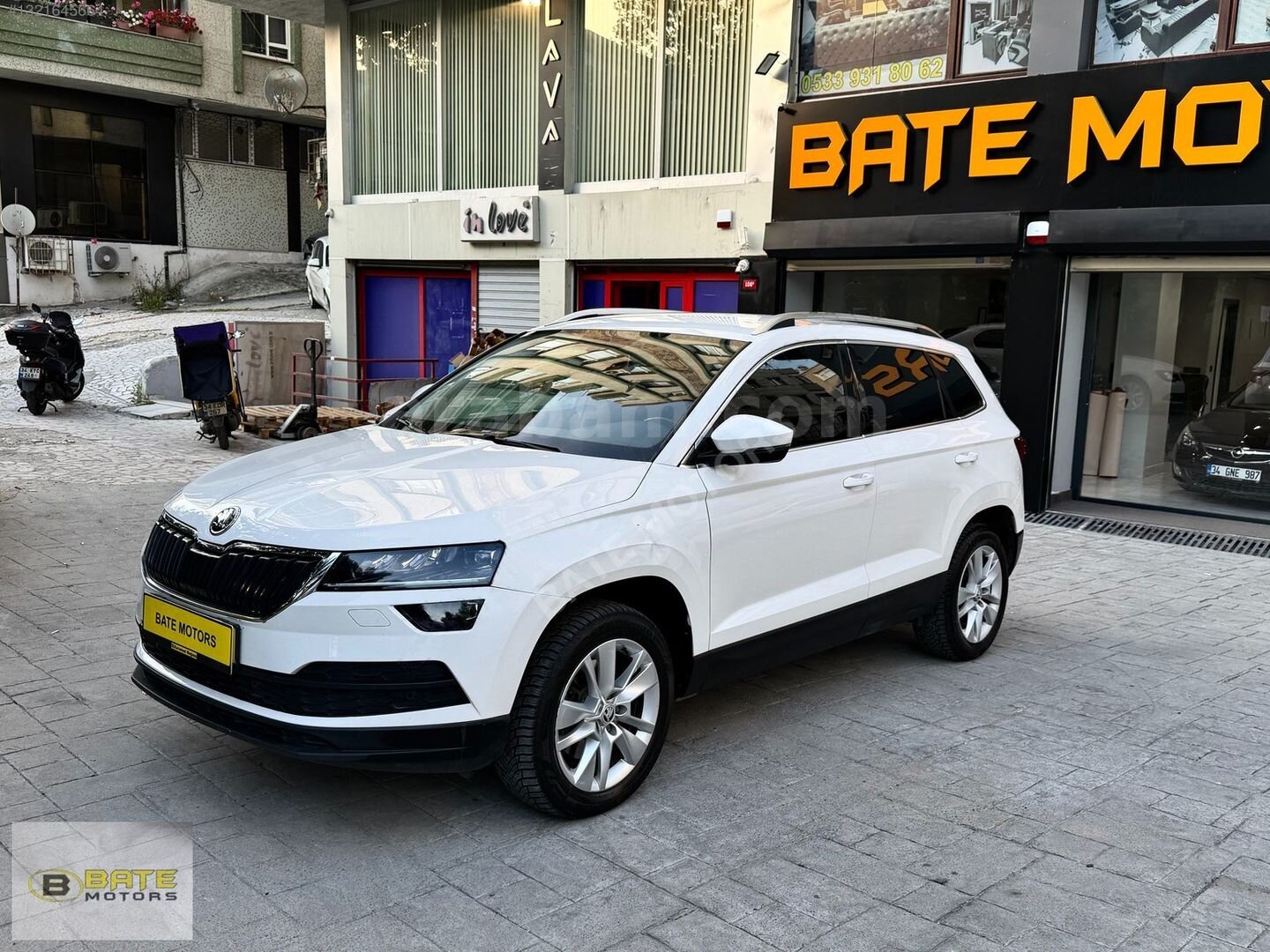 ''BATE MOTORS''2018 MODEL SKODA KAROQ STYLE 174.000KM 4