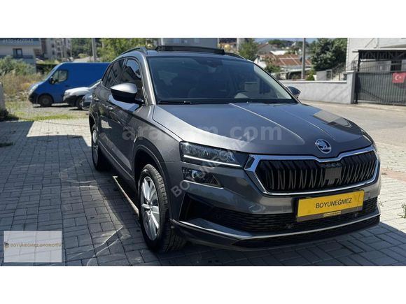 24 MODEL Karoq 1.5 TSİ ACT PREMİUM DSG CAM TAVAN