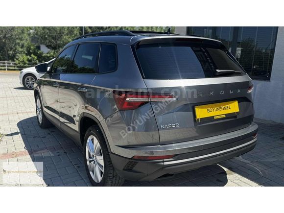 24 MODEL Karoq 1.5 TSİ ACT PREMİUM DSG CAM TAVAN