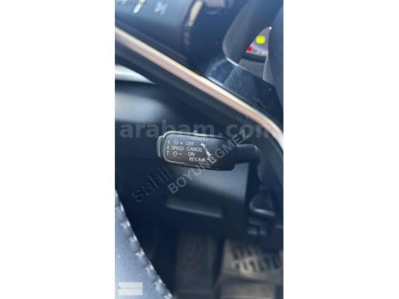 24 MODEL Karoq 1.5 TSİ ACT PREMİUM DSG CAM TAVAN