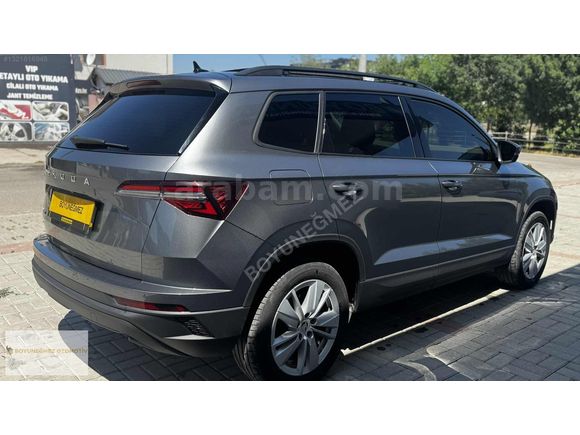 24 MODEL Karoq 1.5 TSİ ACT PREMİUM DSG CAM TAVAN