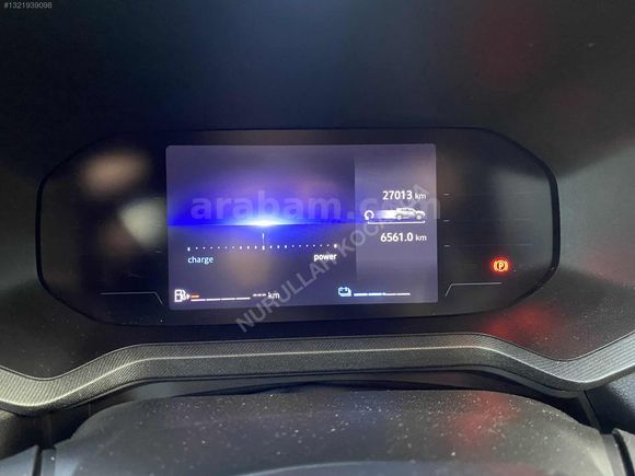 DEĞİŞENSİZ BOYASIZ 2024 FULL HYBRİD 26.000 KM OTOMATİK GARANTİLİ