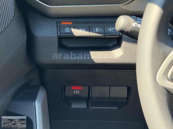 2025 DUSTER 1.3TCE TECHNO 144HP 6.260KM OTOMATIK BOYASIZ