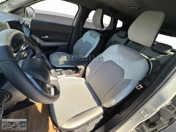 2025 DUSTER 1.3TCE TECHNO 144HP 6.260KM OTOMATIK BOYASIZ