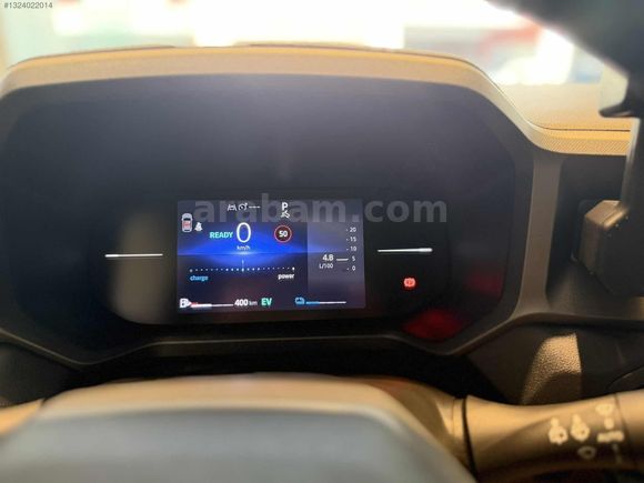 2024 MODEL 9.800 KM.DE HATASIZ RENAULT DUSTER ( K.K.12 TAKSİT )