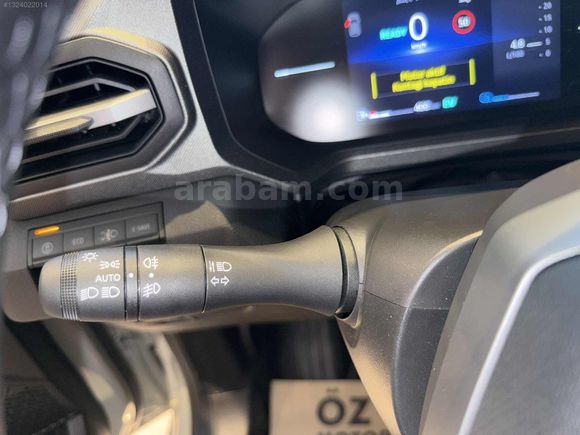2024 MODEL 9.800 KM.DE HATASIZ RENAULT DUSTER ( K.K.12 TAKSİT )