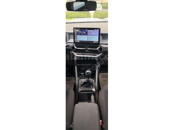 2025 RENAULT DUSTER 1.0 ECO-G EVOLUTION 100 HP 9.000KM HATASIZ!