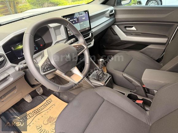 2025 RENAULT DUSTER 1.0 ECO-G EVOLUTION 100 HP 9.000KM HATASIZ!