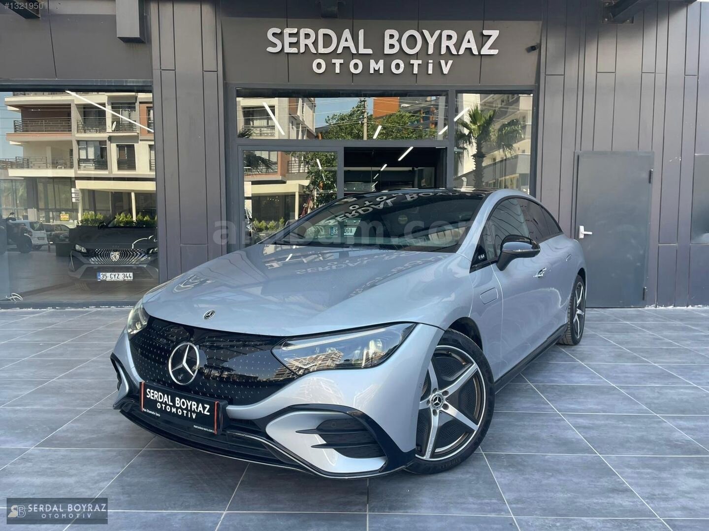SERDAL BOYRAZ OTOMOTİV'DEN EQE 350 AMG 4MATIC 56.850 HATASIZ