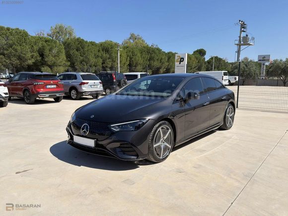 BAŞARAN 2023 MERCEDES EQE 350 AMG 4MATIC BOYASIZ BAYİ