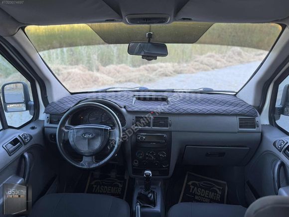 TAŞDEMİR MOTORS'DAN FORD CONNET 1.8TDCİ