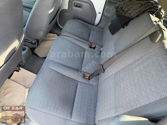ÖZKAR'DAN FORD CONNECT ÇİFT SÜRGÜ TEK KAPAK KLİMALI