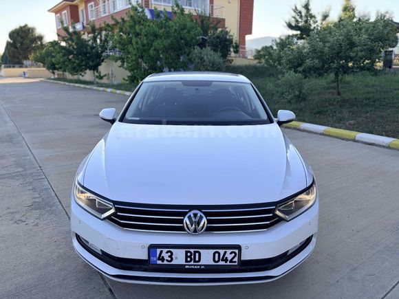 Passat 1.4 TSi BlueMotion Trendline 2018  DEĞİŞENSİZ BOYASIZ FIRSAT ARACI