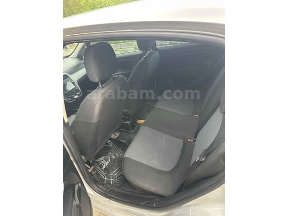 Acil ihtiyaçtan satılık Sahibinden Fiat Punto EVO 1.3 Multijet Active 2011 Model  muayene yeni  tüm ağır bakımları yeni 