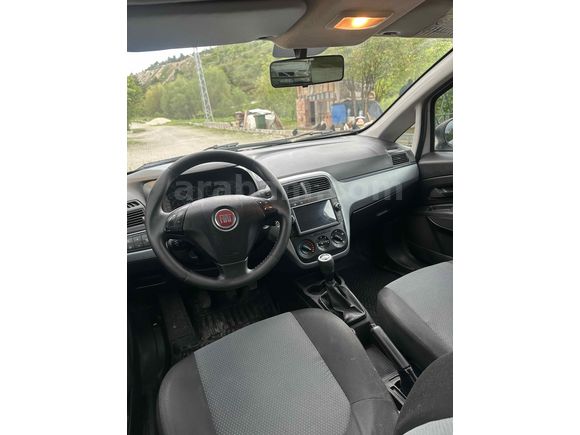 Acil ihtiyaçtan satılık Sahibinden Fiat Punto EVO 1.3 Multijet Active 2011 Model  muayene yeni  tüm ağır bakımları yeni 
