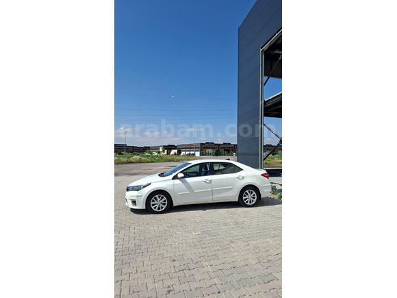 Toyota Corolla 2014 Full