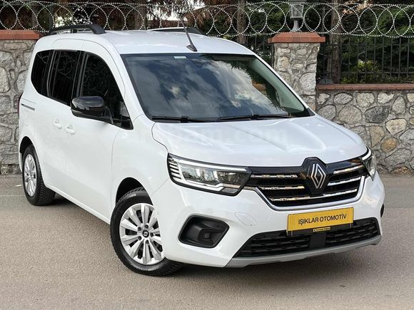 2025 RENAULT KANGOO 1.5 BLUEDCİ İCONİC 14.000 KM / HATASIZ BYSZ