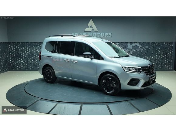 ARAS MOTORS..2025 RENAULT KANGO MULTİX 1.5 DCI İCONİC..HATASIZ