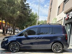 BUZ MOTORS 2026 KANGO 1.5 BLUE DCİ İCONİC +TEKNOLOJİ 700km