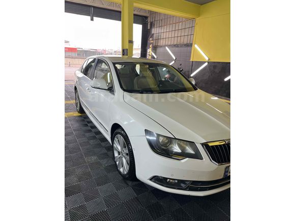Sahibinden Skoda SuperB 1.6 TDI Elegance 2015 Model 