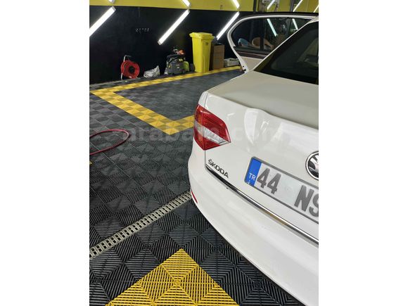 Sahibinden Skoda SuperB 1.6 TDI Elegance 2015 Model 