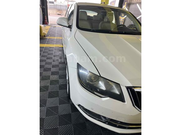 Sahibinden Skoda SuperB 1.6 TDI Elegance 2015 Model 