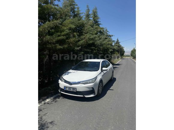 Sahibinden Toyota Corolla 1.6 Life 2018 Model hatasız boyasız 
