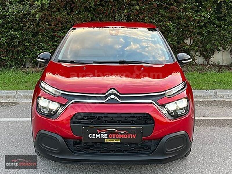 Galeriden Citroen C3 1.2 PureTech Feel 2023 Model Denizli 18.000 km Kırmızı