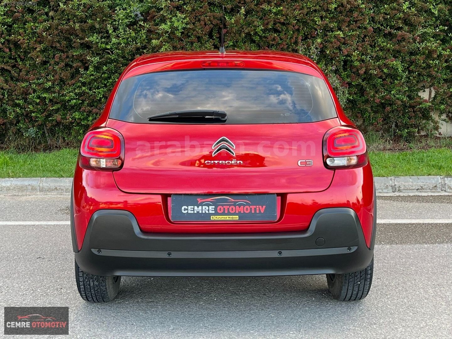Galeriden Citroen C3 1.2 PureTech Feel 2023 Model Denizli 18.000 km Kırmızı 5