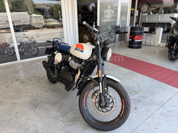 INTERCEPTOR BEAR 650 BOARDWALK WHITE