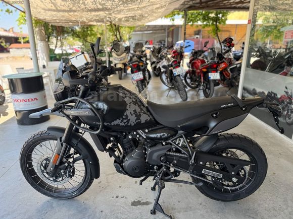HIMALAYAN 450 (TBL-Mana Black)